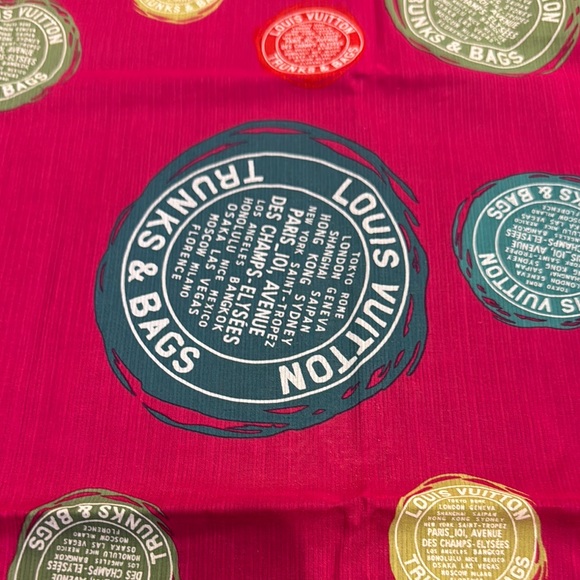 Louis Vuitton Cotton & Silk Trunks & Bags Multicolor Square Scarf with Box. - Picture 3 of 12